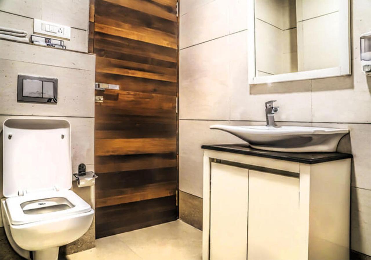 Hotel Kingfisher Ουνταϊπούρ Εξωτερικό φωτογραφία