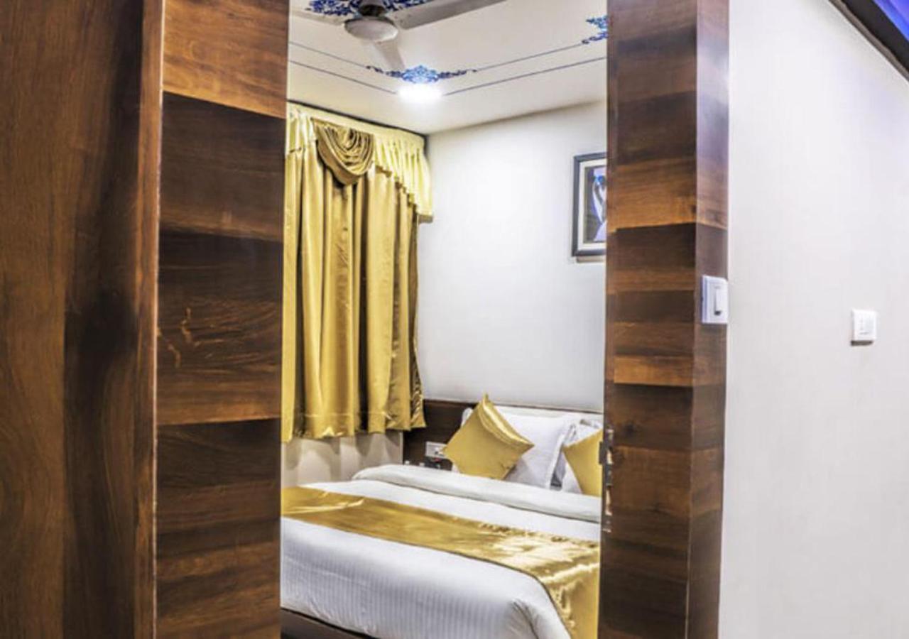 Hotel Kingfisher Ουνταϊπούρ Εξωτερικό φωτογραφία