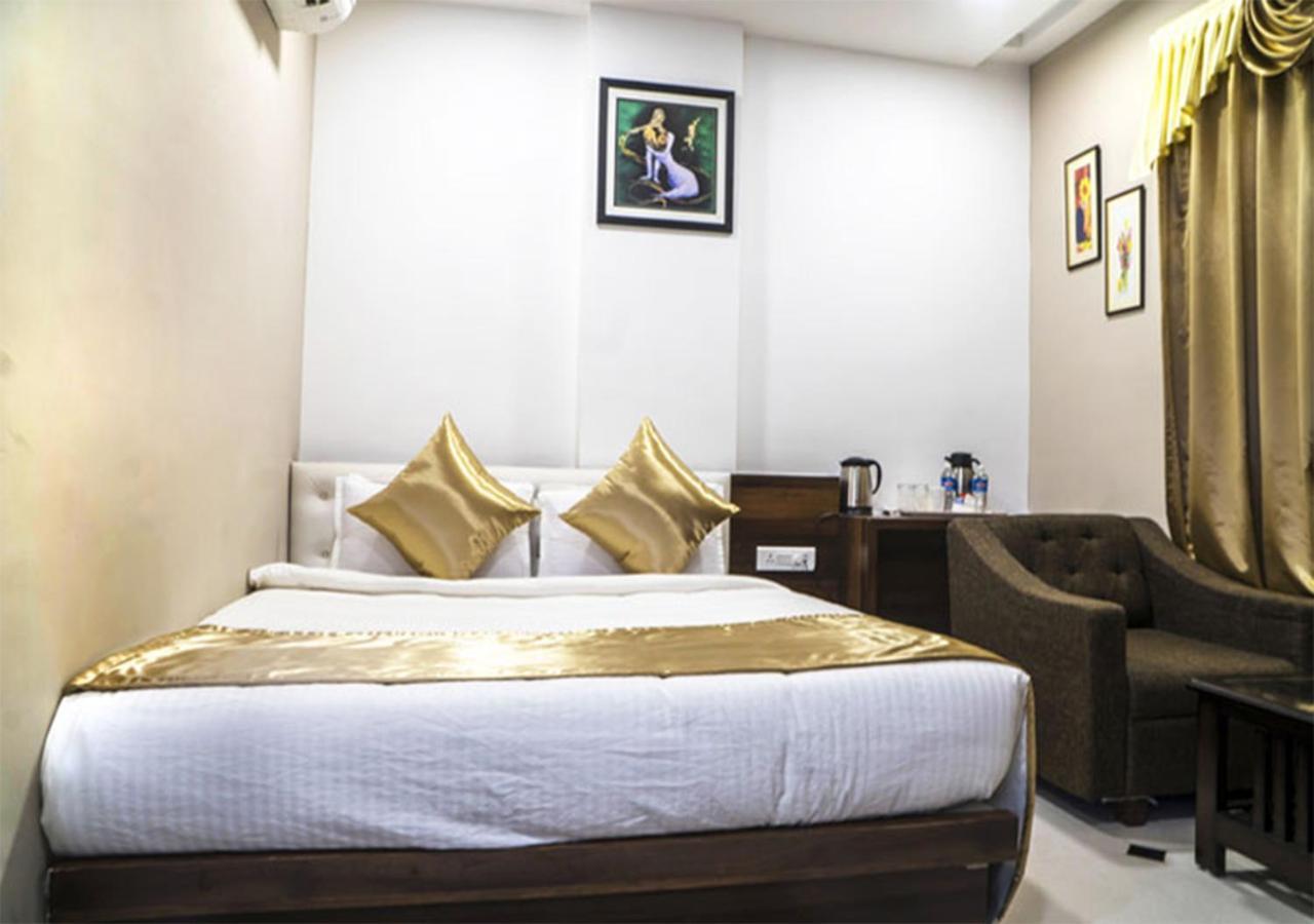 Hotel Kingfisher Ουνταϊπούρ Εξωτερικό φωτογραφία