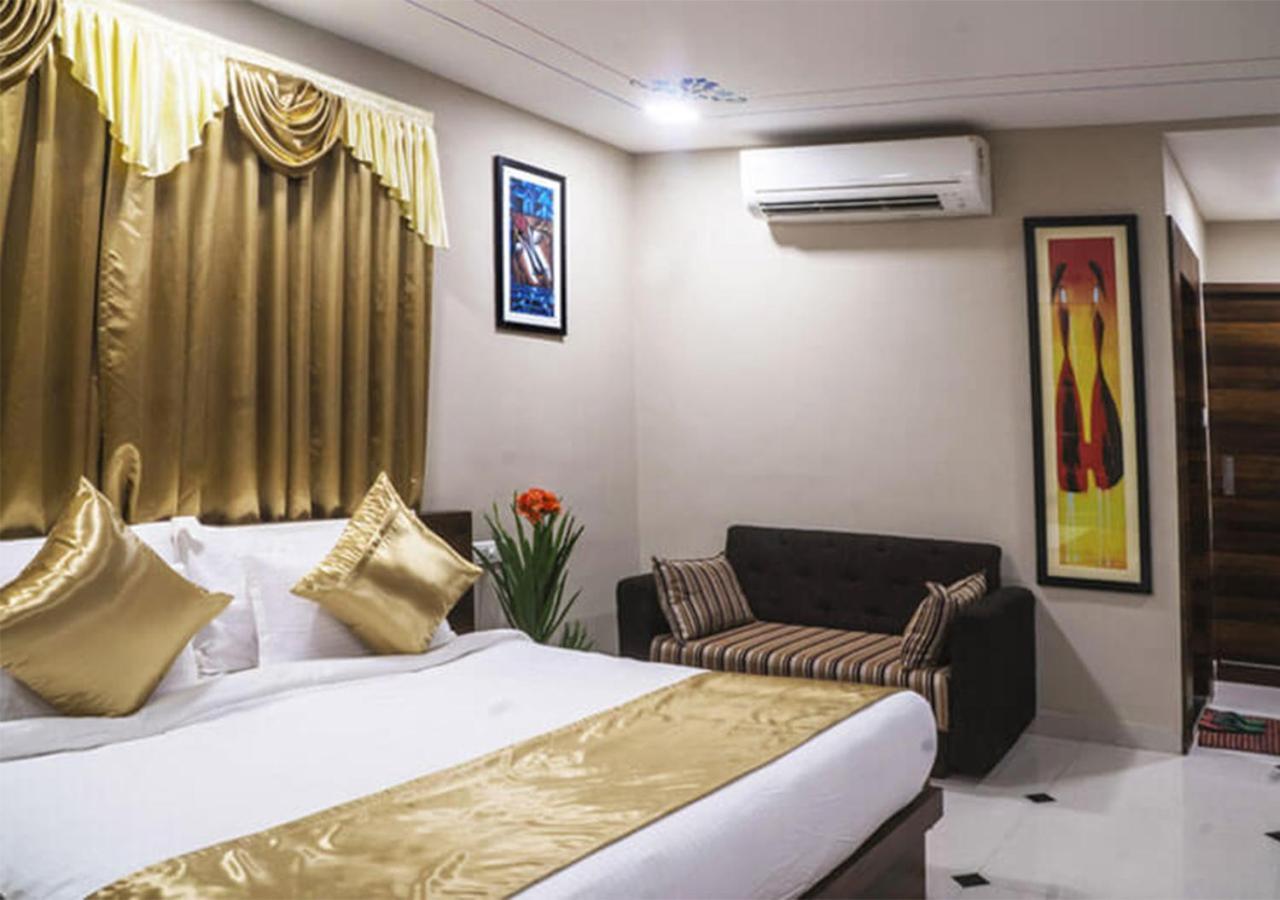 Hotel Kingfisher Ουνταϊπούρ Εξωτερικό φωτογραφία